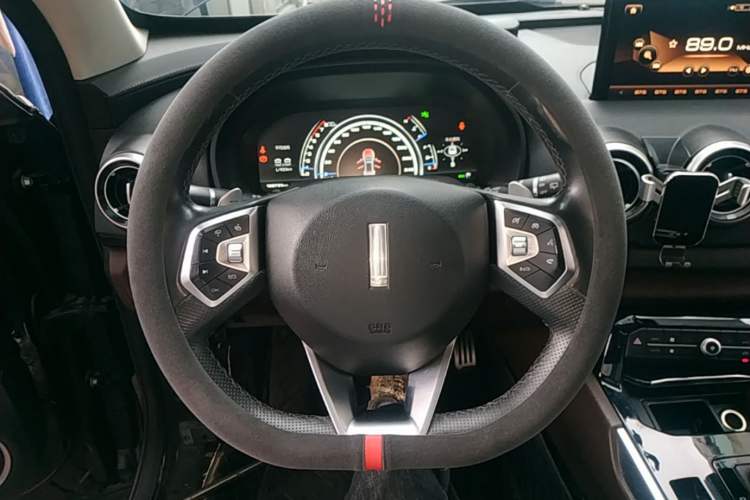 Used Wey VV7 2017 2.0T Flagship Model Steering Wheel