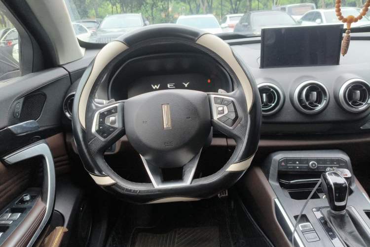 Used Wey VV7 2017 2.0T Ultra-Luxury Version Steering Wheel