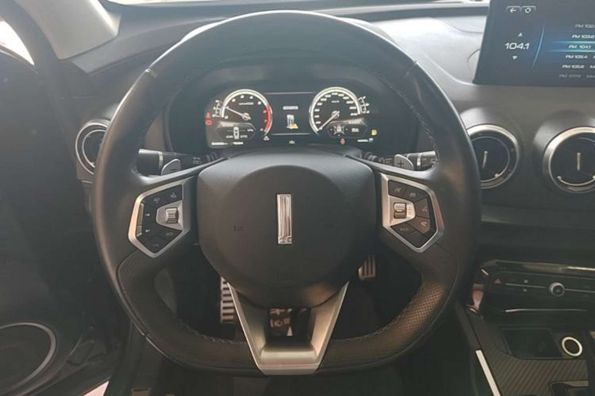 Used Wey VV7 2017 2.0T Flagship Model Steering Wheel