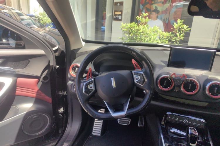 Used Wey VV7 2017 2.0T Flagship Model Steering Wheel
