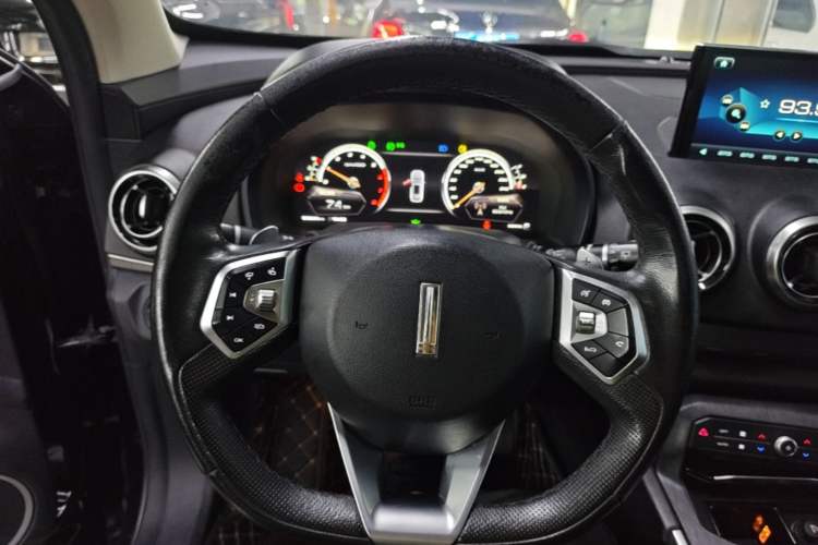 Used Wey VV7 2017 2.0T Luxury Model Steering Wheel