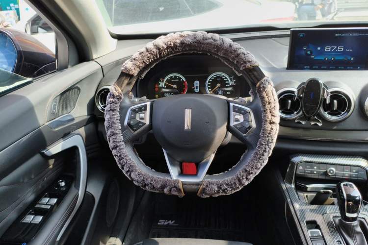 Used Wey VV7 2017 2.0T Ultra-Luxury Version Steering Wheel
