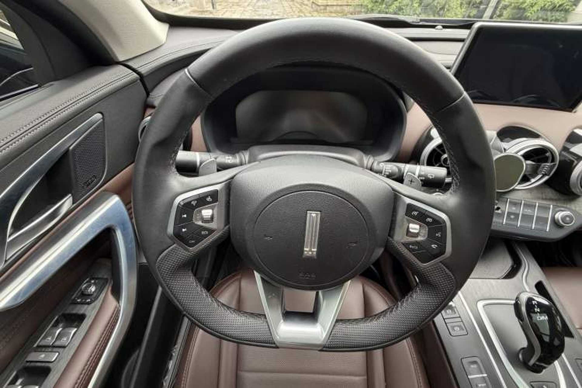 Used Wey VV7 2017 2.0T Ultra-Luxury Version Steering Wheel