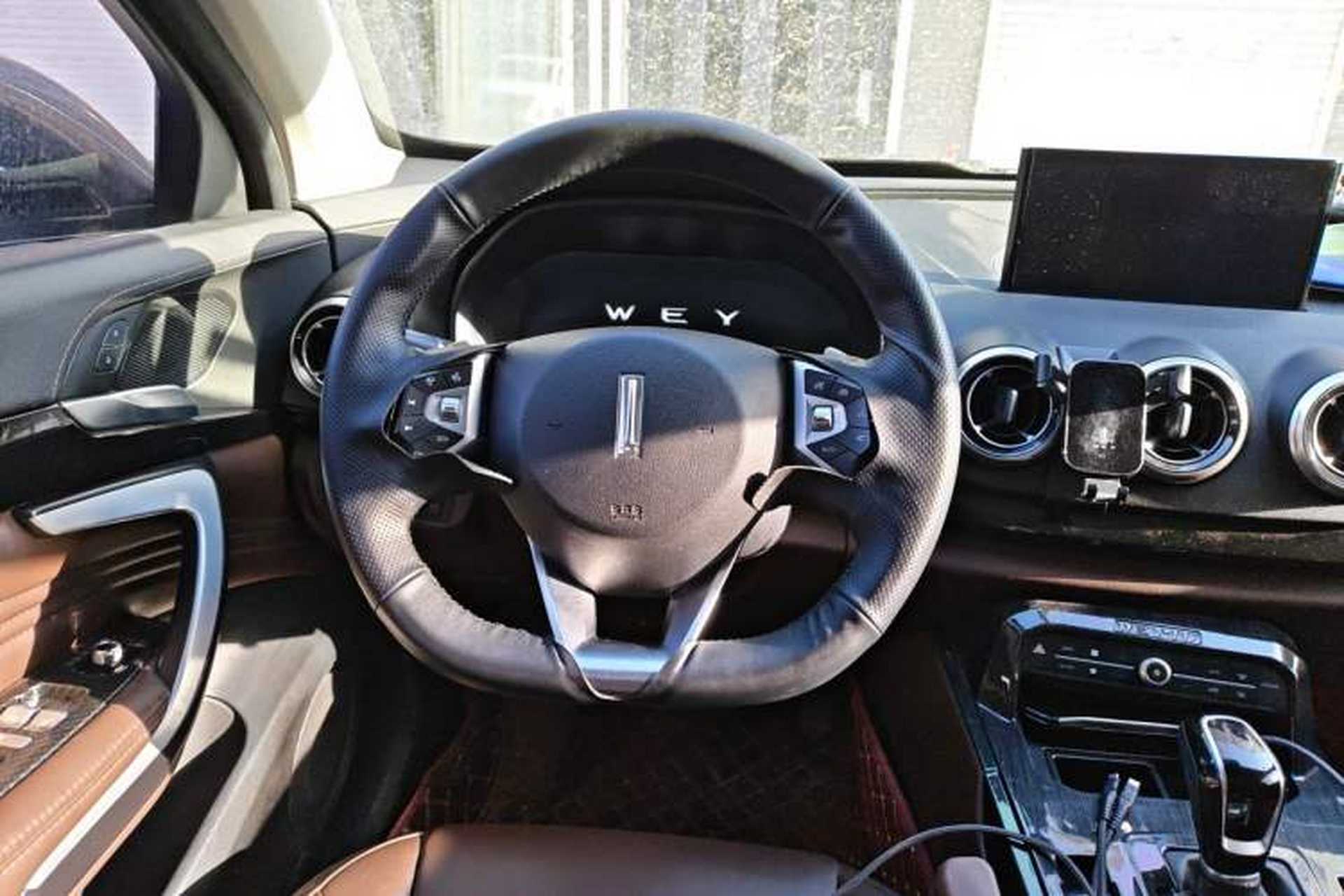 Used Wey VV7 2017 2.0T Ultra-Luxury Version Steering Wheel