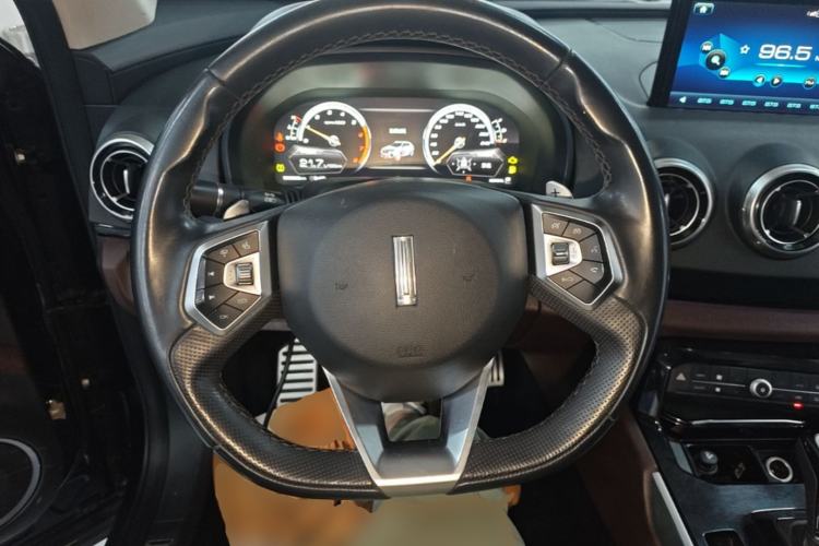 Used Wey VV7 2017 2.0T Flagship Model Steering Wheel