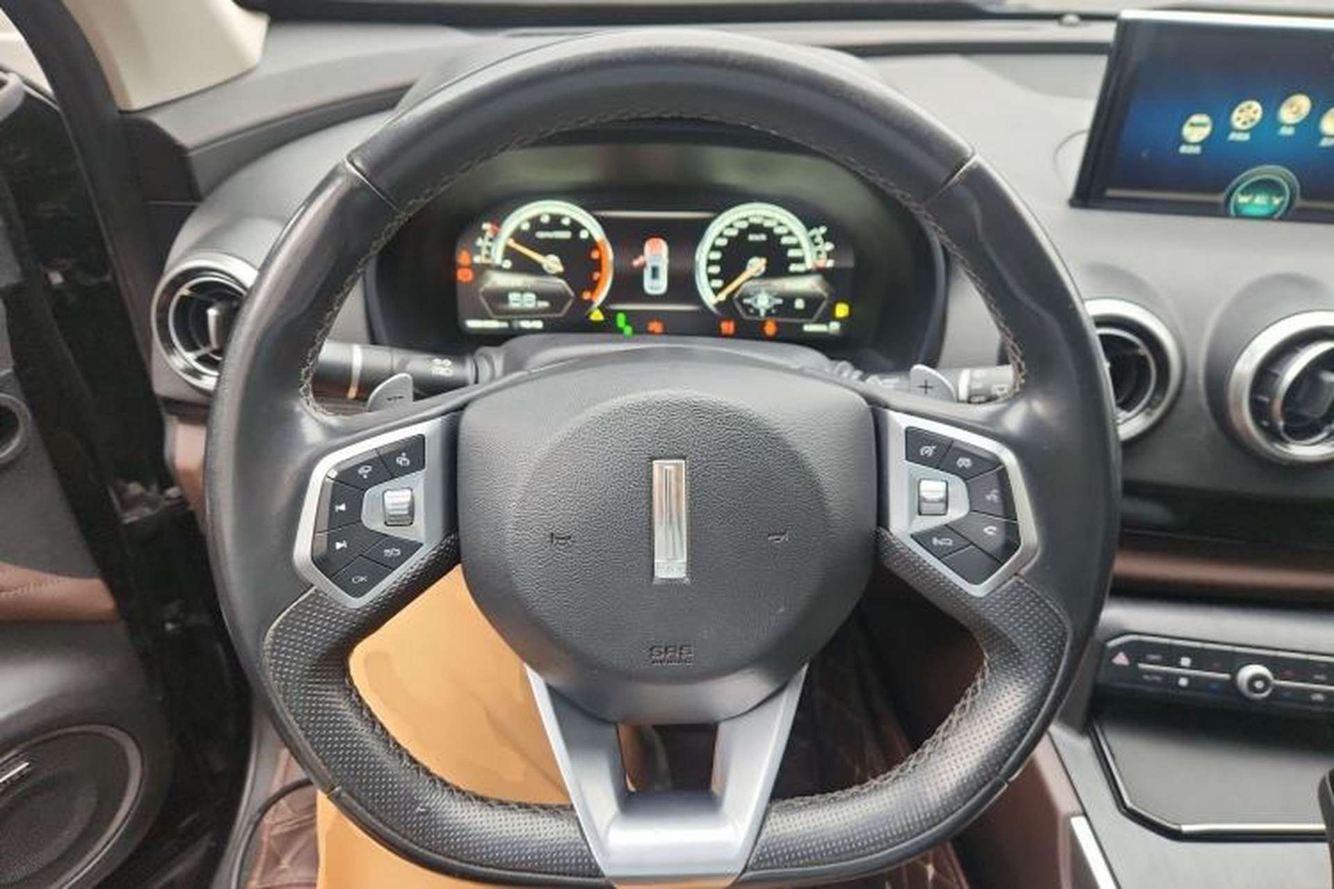 Used Wey VV7 2017 2.0T Ultra-Luxury Version Steering Wheel