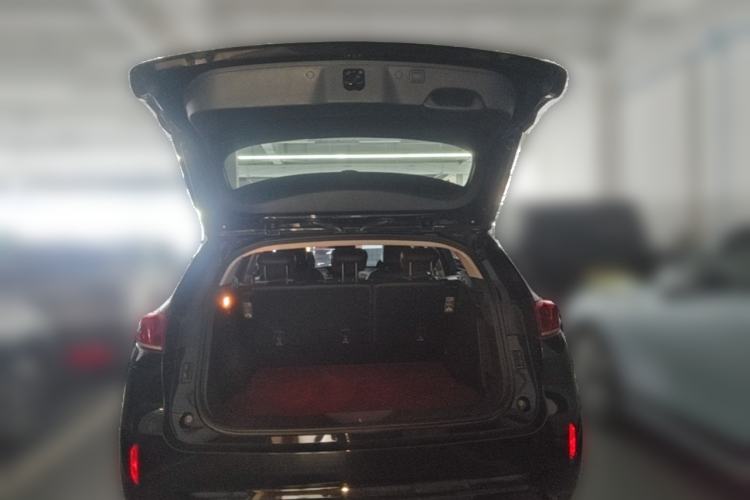 Used Wey VV7 2017 2.0T Ultra-Luxury Version Trunk