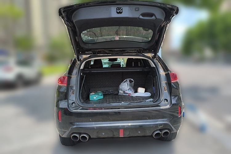 Used Wey VV7 2017 2.0T Ultra-Luxury Version Trunk