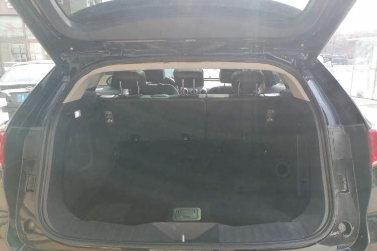 Used Wey VV7 2017 2.0T Ultra-Luxury Version Trunk