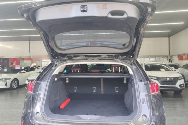 Used Wey VV7 2017 2.0T Ultra-Luxury Version Trunk