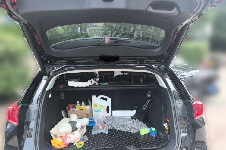Used Wey VV7 2017 2.0T Ultra-Luxury Version Trunk