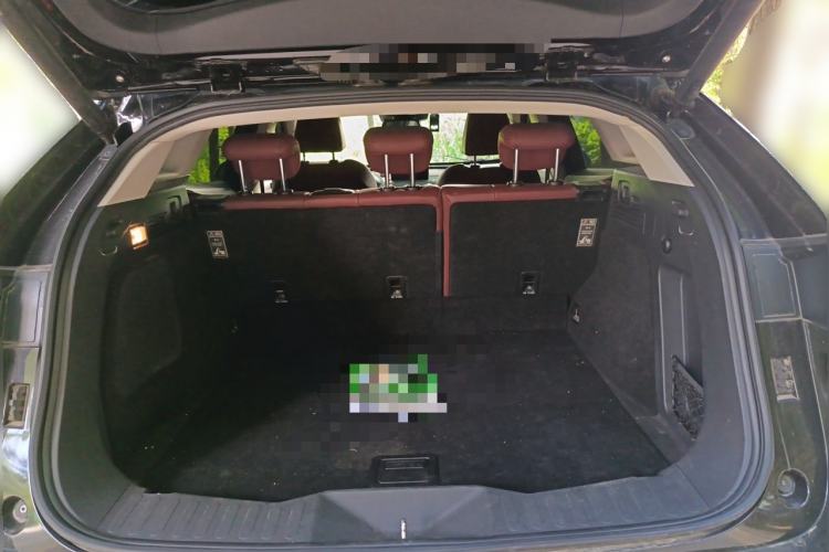 Used Wey VV7 2017 2.0T Flagship Model Trunk