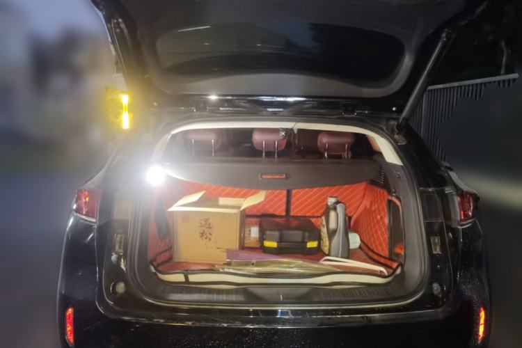 Used Wey VV7 2017 2.0T Ultra-Luxury Version Trunk