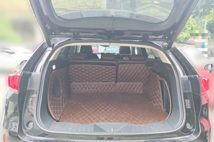 Used Wey VV7 2017 2.0T Flagship Model Trunk
