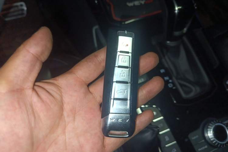 Used Wey VV7 2017 2.0T Flagship Model Vehicle Key