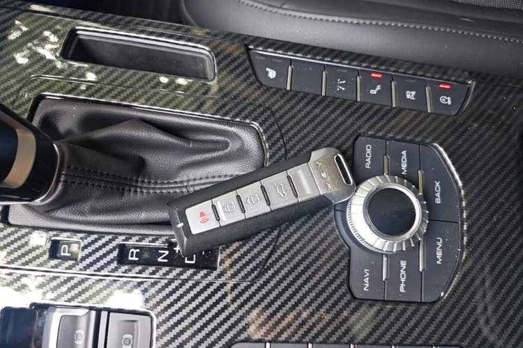 Used Wey VV7 2017 2.0T Flagship Model Vehicle Key