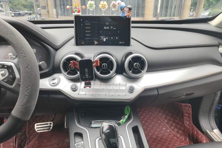 Used Wey VV7 2017 2.0T Flagship Model Audio And AC Panel