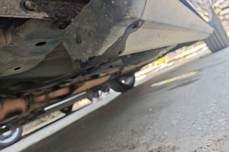 Used Wey VV7 2017 2.0T Flagship Model Chassis Front Left