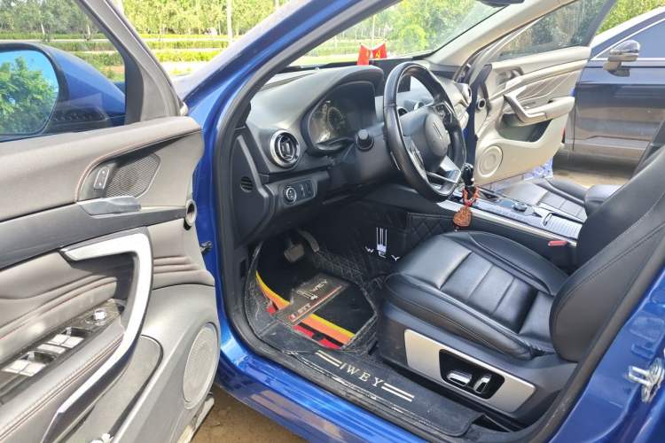 Used Wey VV7 2017 2.0T Ultra-Luxury Version Driver Seat