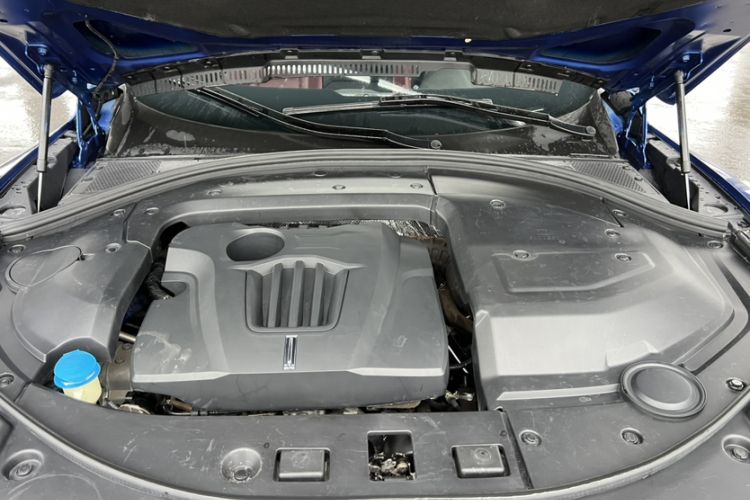 Used Wey VV7 2017 2.0T Flagship Model Engine Bay