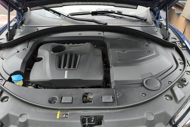 Used Wey VV7 2017 2.0T Flagship Model Engine Bay