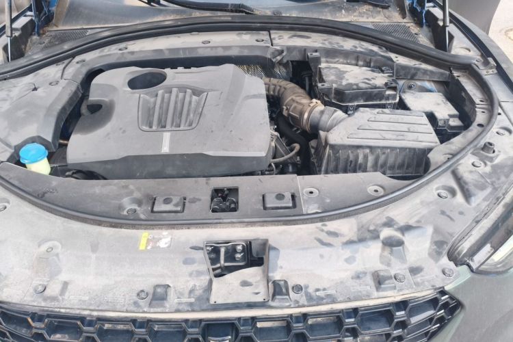 Used Wey VV7 2017 2.0T Flagship Model Engine Bay