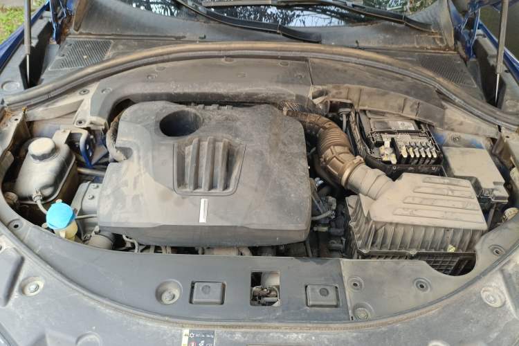 Used Wey VV7 2017 2.0T Flagship Model Engine Bay