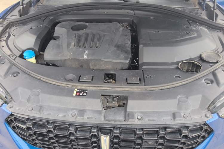 Used Wey VV7 2017 2.0T Flagship Model Engine Bay