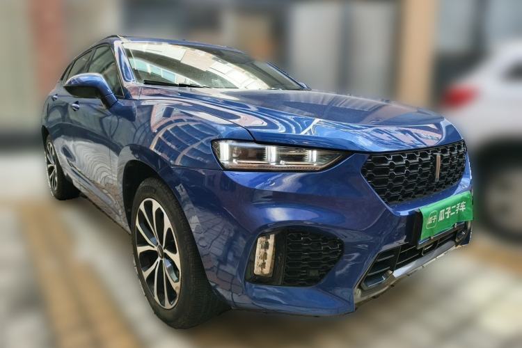 Used Wey VV7 2017 2.0T Luxury Model Front Right 45 Deg