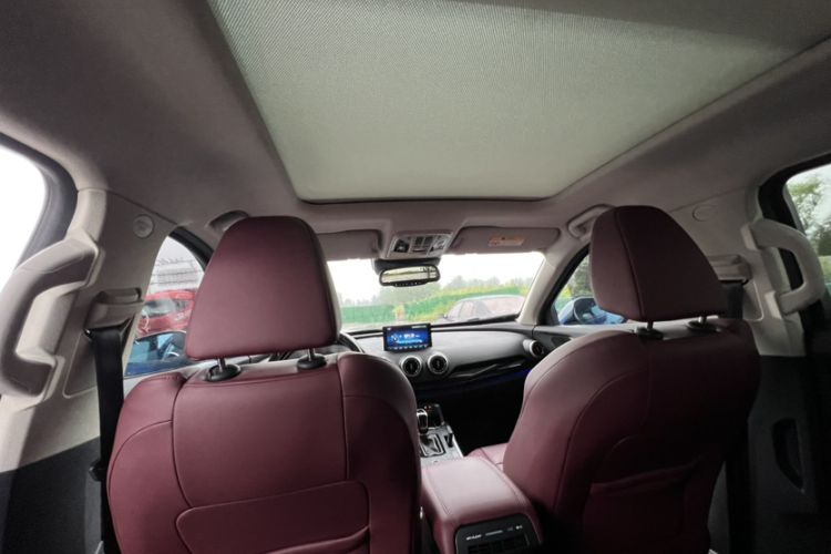 Used Wey VV7 2017 2.0T Flagship Model Headliner