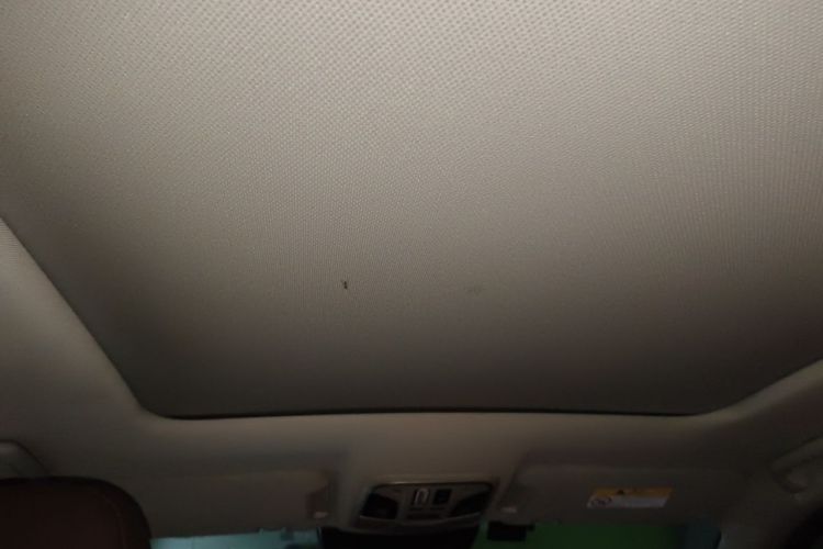 Used Wey VV7 2017 2.0T Ultra-Luxury Version Headliner