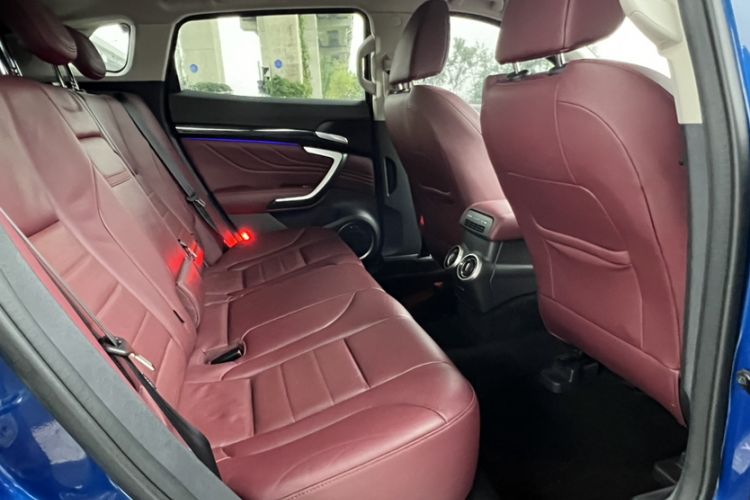 Used Wey VV7 2017 2.0T Flagship Model Interior 2