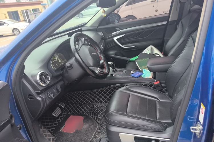 Used Wey VV7 2017 2.0T Flagship Model Left Front Seat