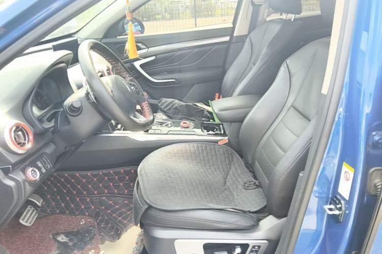 Used Wey VV7 2017 2.0T Flagship Model Left Front Seat