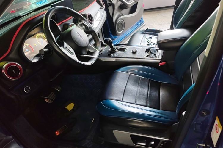 Used Wey VV7 2017 2.0T Flagship Model Left Front Seat