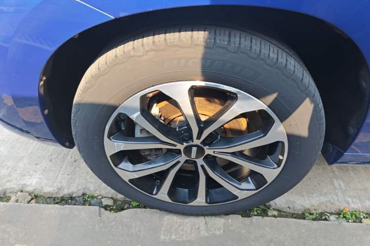 Used Wey VV7 2017 2.0T Ultra-Luxury Version Left Front Wheel Hub