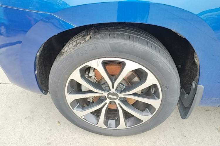 Used Wey VV7 2017 2.0T Luxury Model Left Front Wheel Hub