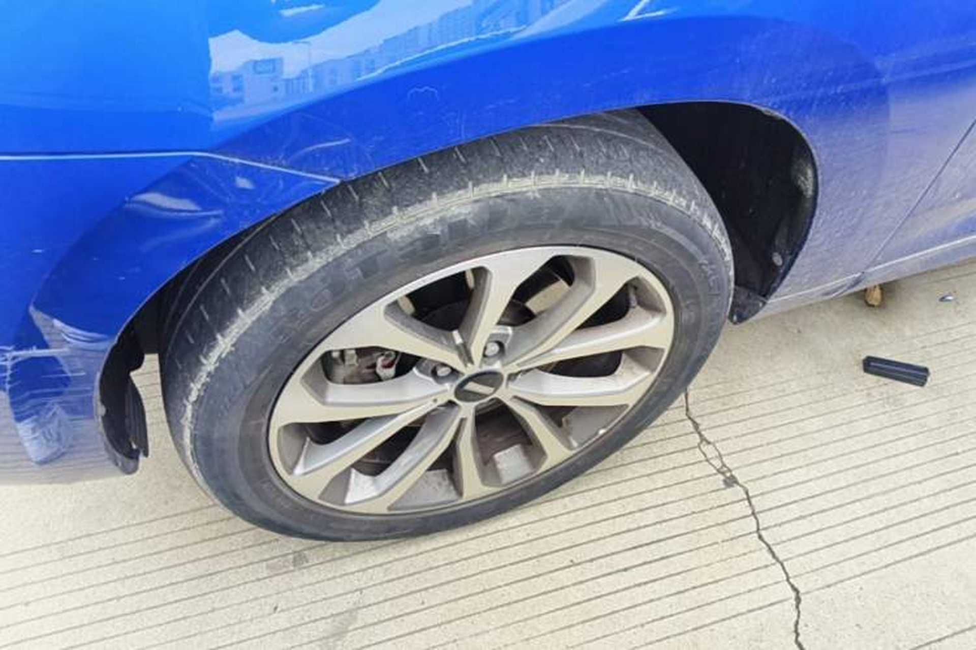 Used Wey VV7 2017 2.0T Ultra-Luxury Version Left Front Wheel Hub