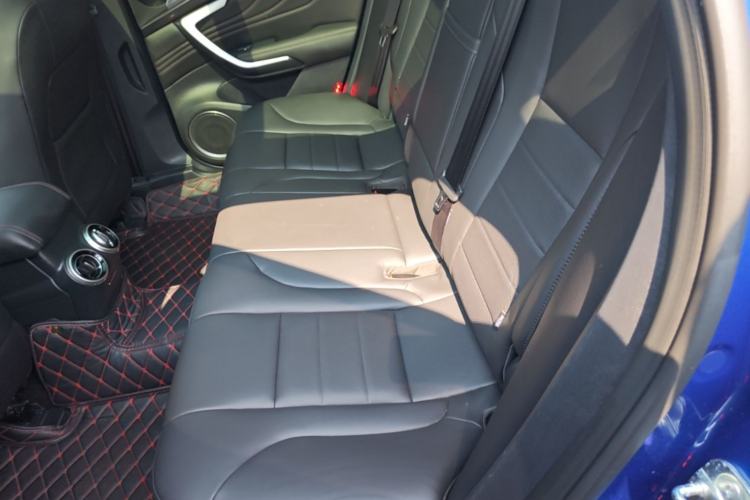 Used Wey VV7 2017 2.0T Ultra-Luxury Version Left Rear Seat