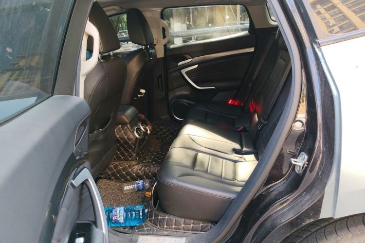 Used Wey VV7 2017 2.0T Ultra-Luxury Version Left Rear Seat