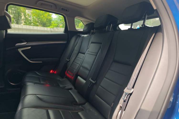 Used Wey VV7 2017 2.0T Flagship Model Left Rear Seat