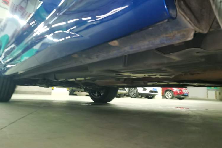 Used Wey VV7 2017 2.0T Flagship Model Left Side Sill
