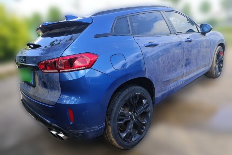 Used Wey VV7 2017 2.0T Ultra-Luxury Version Rear Right 45 Deg