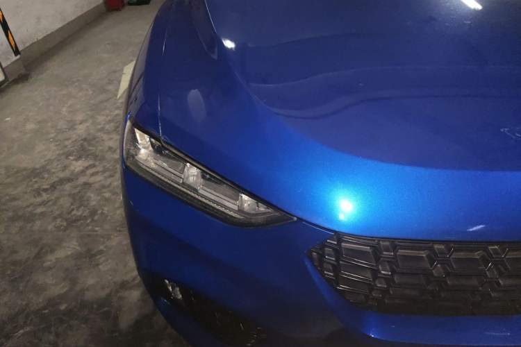 Used Wey VV7 2017 2.0T Ultra-Luxury Version Right Front Headlight