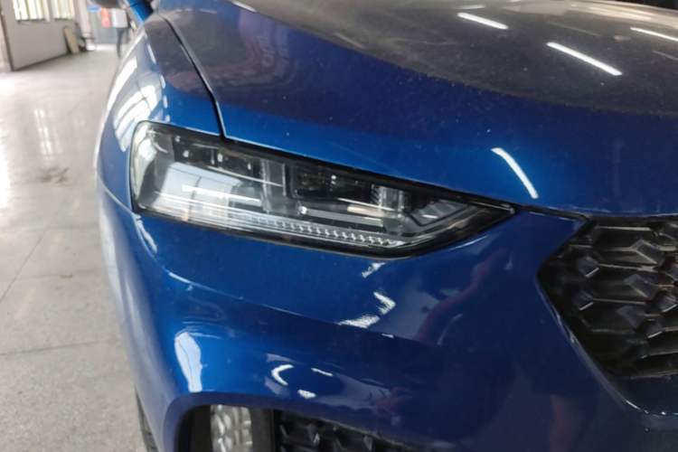 Used Wey VV7 2017 2.0T Flagship Model Right Front Headlight