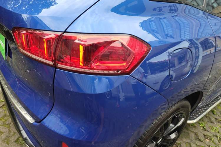 Used Wey VV7 2017 2.0T Flagship Model Right Rear Taillight