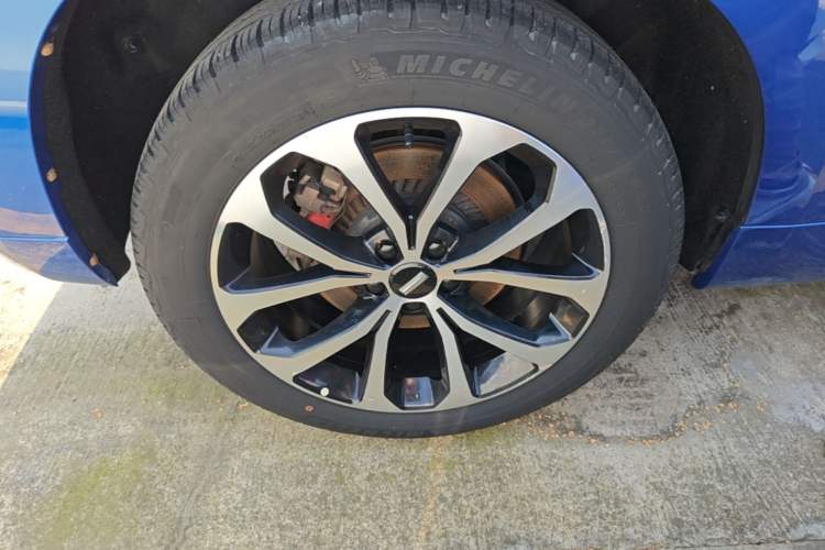 Used Wey VV7 2017 2.0T Ultra-Luxury Version Right Rear Wheel Hub