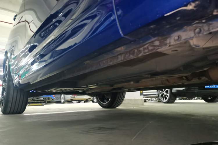 Used Wey VV7 2017 2.0T Flagship Model Right Side Sill
