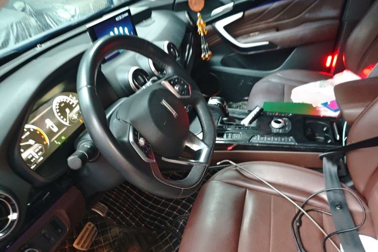 Used Wey VV7 2017 2.0T Flagship Model Steering Wheel