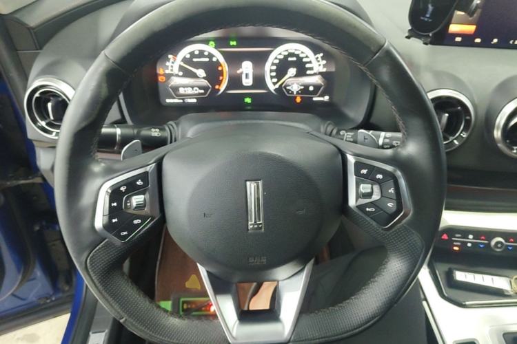 Used Wey VV7 2017 2.0T Flagship Model Steering Wheel